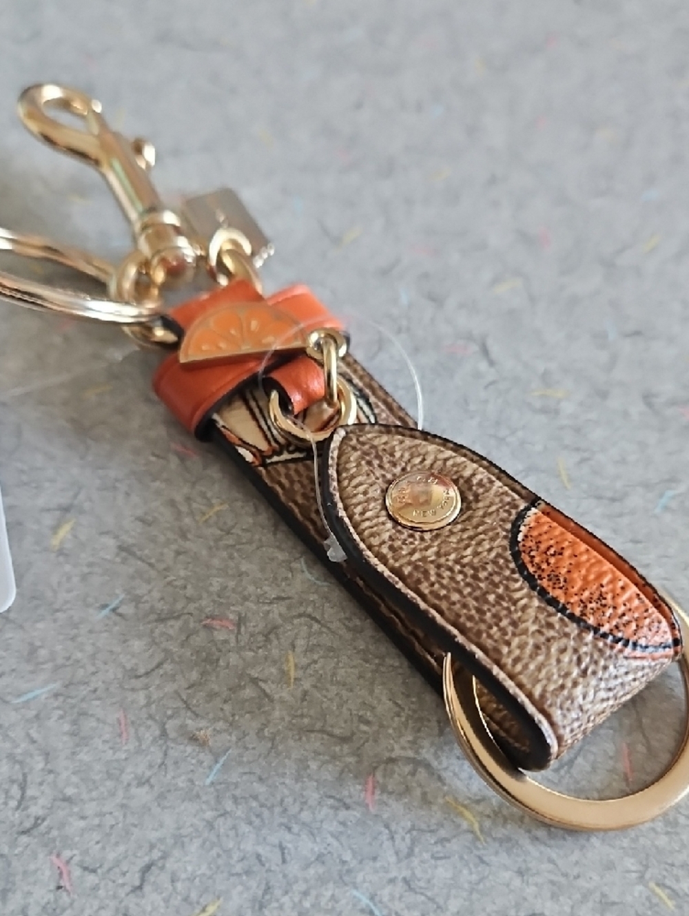 Coach Oranges Keyring - Picture 5 of 10